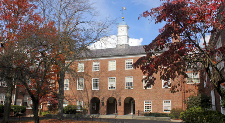 BEAVER COUNTRY DAY SCHOOL